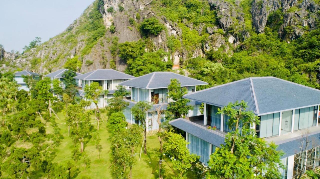 Minawa Kenhga Resort & Spa Ніньбінь Екстер'єр фото