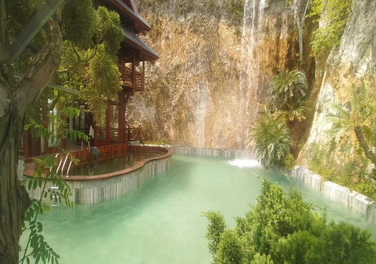 Minawa Kenhga Resort & Spa Ніньбінь Екстер'єр фото