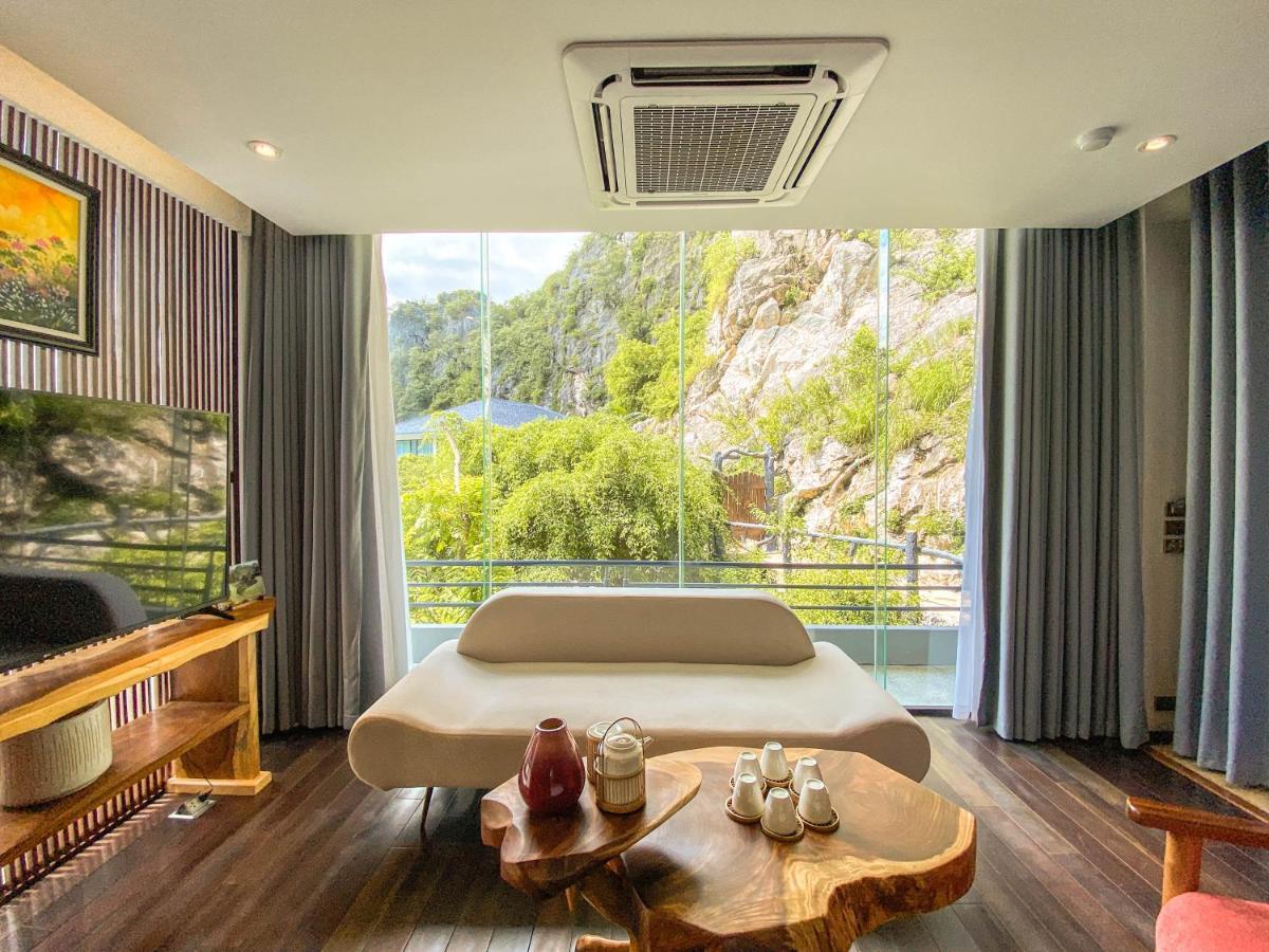 Minawa Kenhga Resort & Spa Ніньбінь Екстер'єр фото