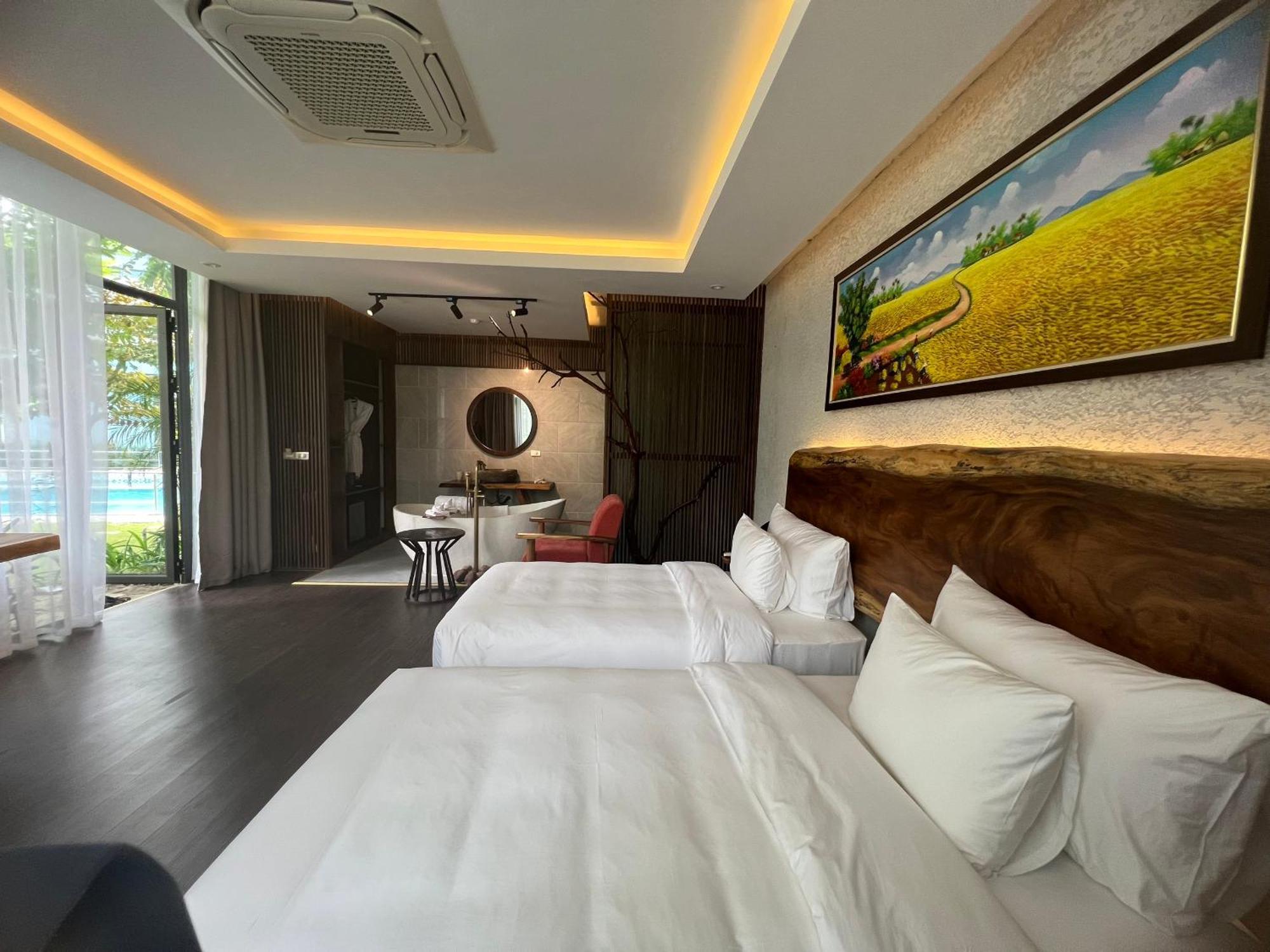 Minawa Kenhga Resort & Spa Ніньбінь Екстер'єр фото